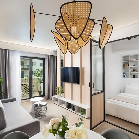 North By Urbanesq Cortina E Daire *