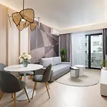 North By Urbanesq Cortina E * 布加勒斯特
