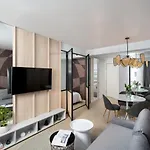 North By Urbanesq Cortina E 公寓