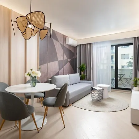 North By Urbanesq Cortina E * Bukareszt